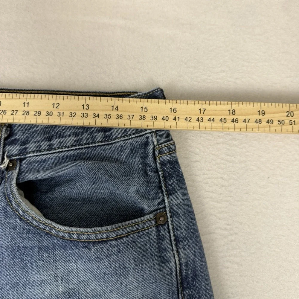 Levis 501 Jeans Mens 32x32 Blue Wash Button‎ Fly Straight Leg Original Fit Denim